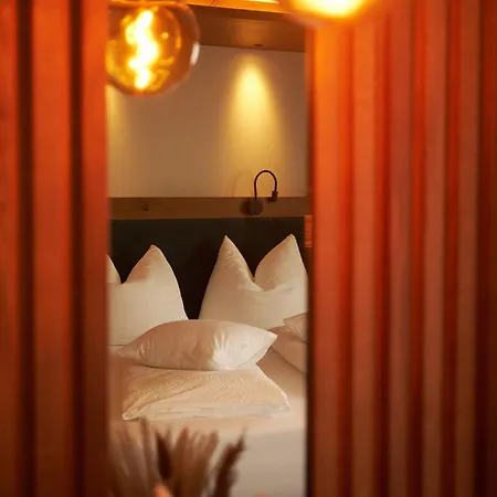 Schuetthof Мини-отель Нойкирхен-ам-Гросфенедигер