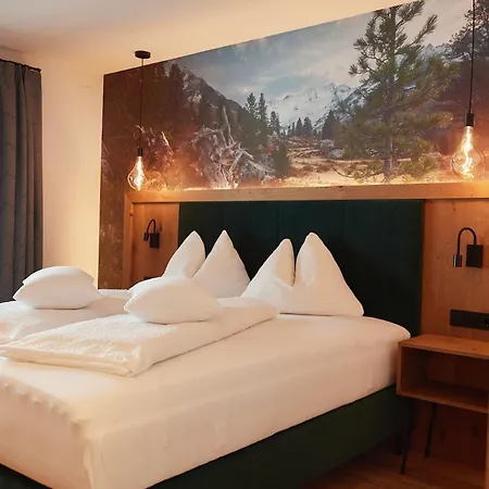 Schuetthof 3* Нойкирхен-ам-Гросфенедигер