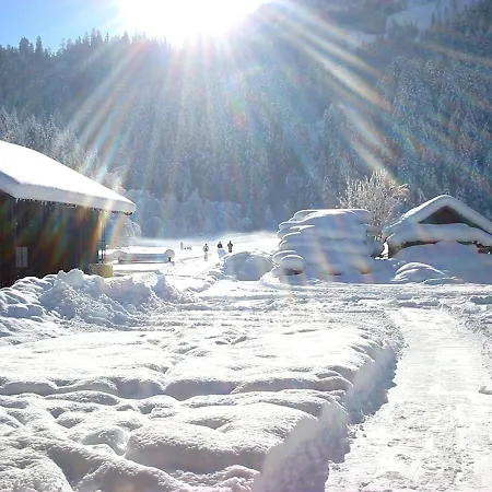 Schuetthof Мини-отель Нойкирхен-ам-Гросфенедигер